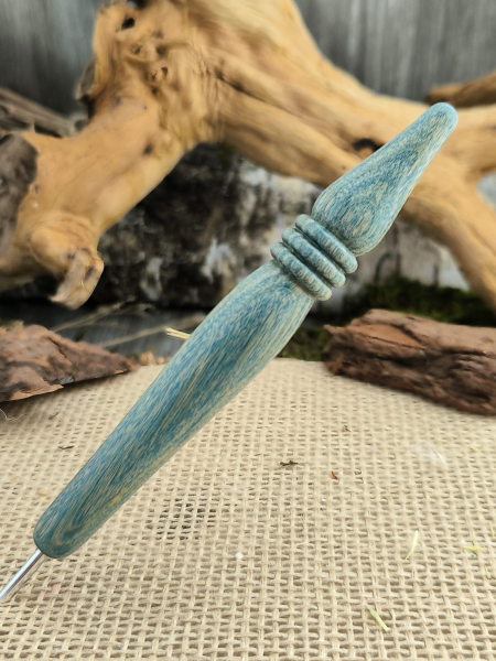 Häkelholz "Edana" aus stabilisiertem Holz mit Clover Amour 3,5